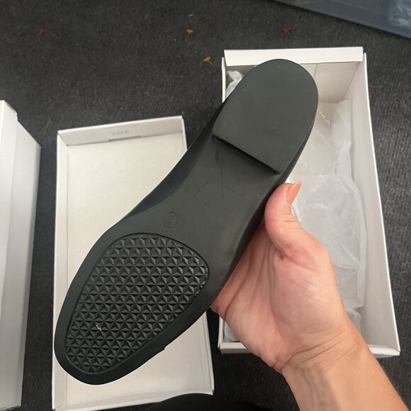 Tahari NEW Size 7 Loft Mary Jane Patent Toe Black Round Flat Shoes - Picture 5 of 6